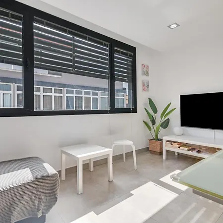 Home2book Playa Chica Dream Apt, Palmas Center Apartment